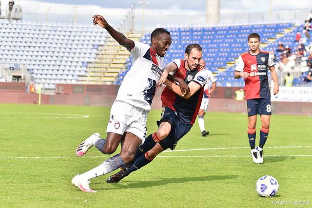 育界的重要 育界的重要