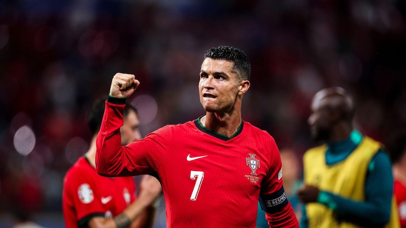 挂机了？维拉夏窗17人离队仅买3人 开局3场0进球+即将失去大马丁